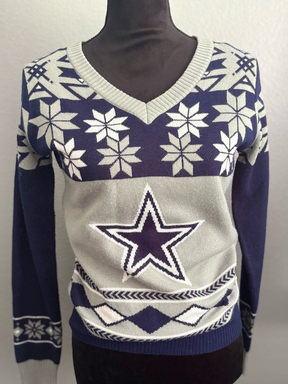NFL Dallas Cowboys Navy and Gray V-Neck Sweater with Star